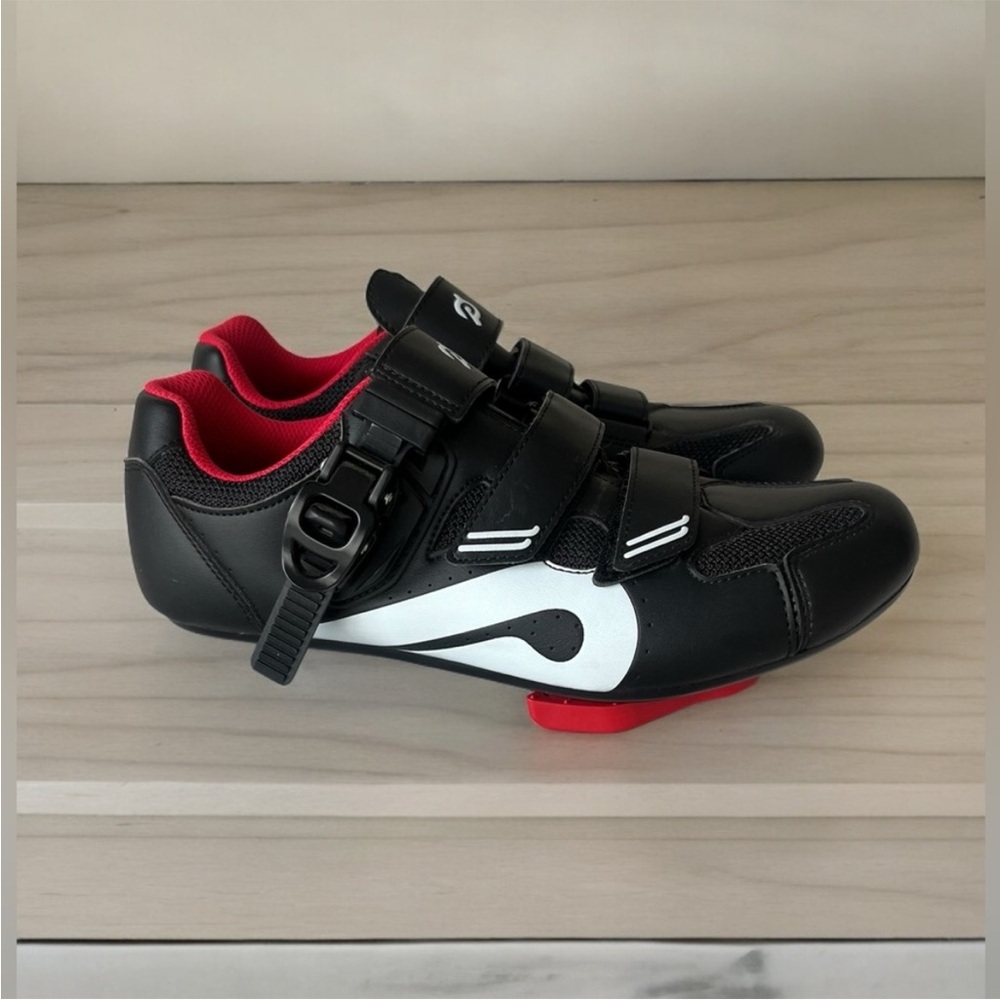 Peloton Black and Red Low-Top Athletic Shoes